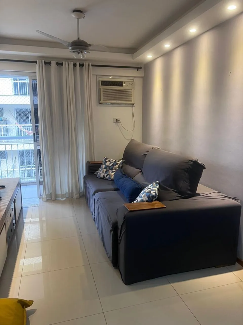 90 m² apartment with a washing machine and a home office