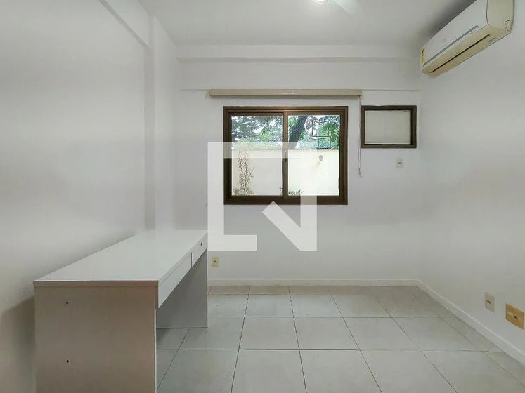 Квартира 293 м² с рабочим местом и собственным бассейном — photo 2