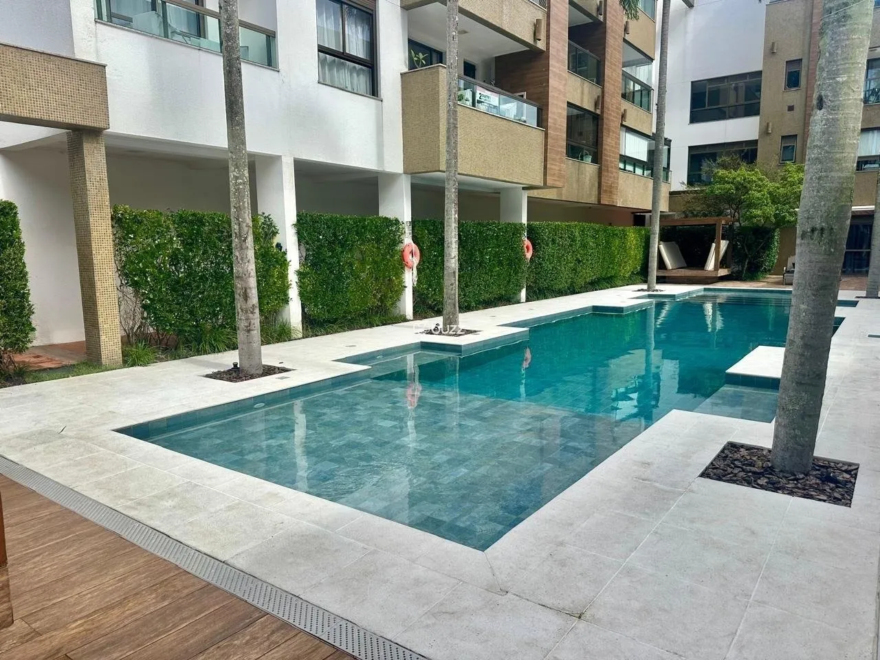 2-bedroom apartment with a washing machine in Florianópolis — photo 15