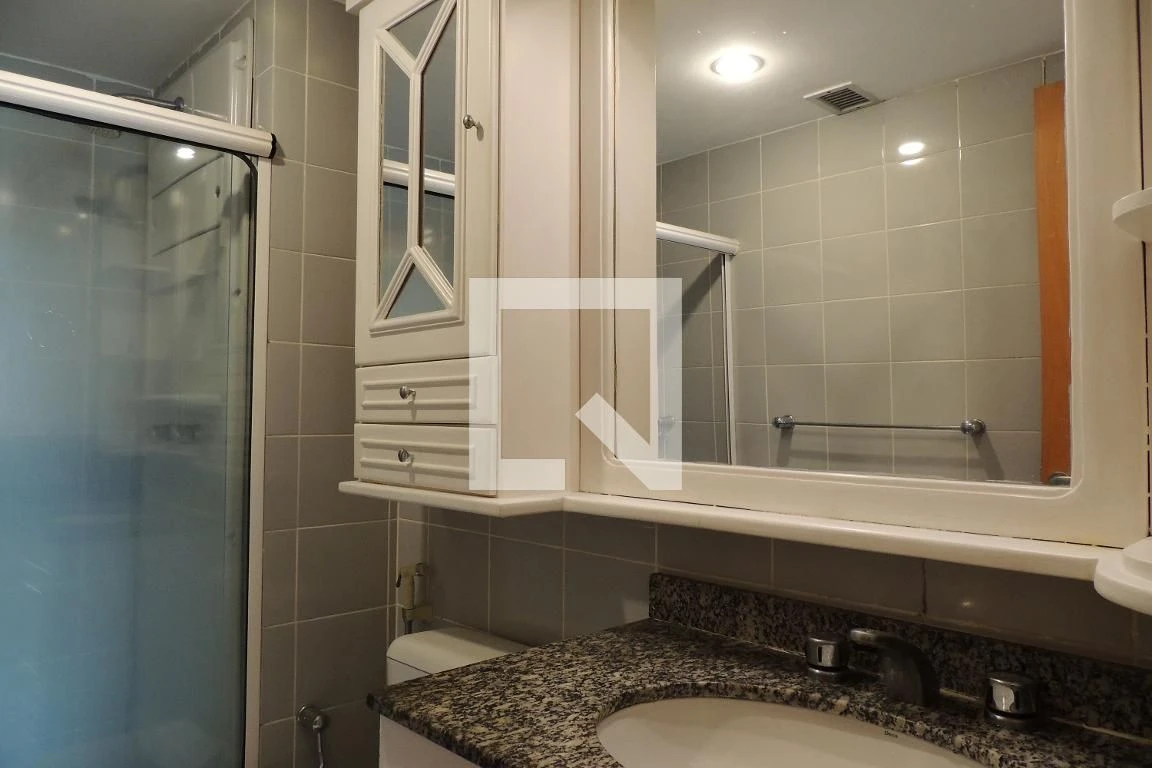 Панорамні вікна та 2 спальні: квартира 73 м² — photo 16