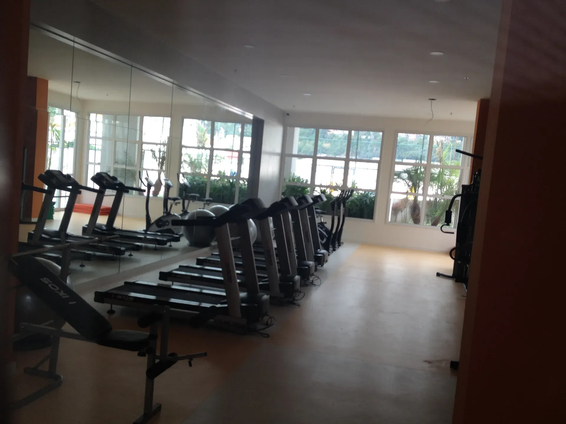 107 m² apartment with 4 bedrooms and 2 parking spaces — photo 26