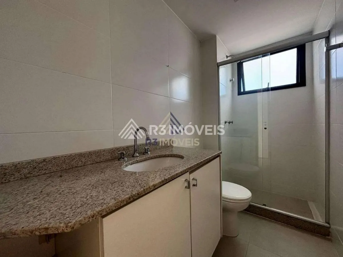 Duplex penthouse with 4 bedrooms and built-in closets — photo 25