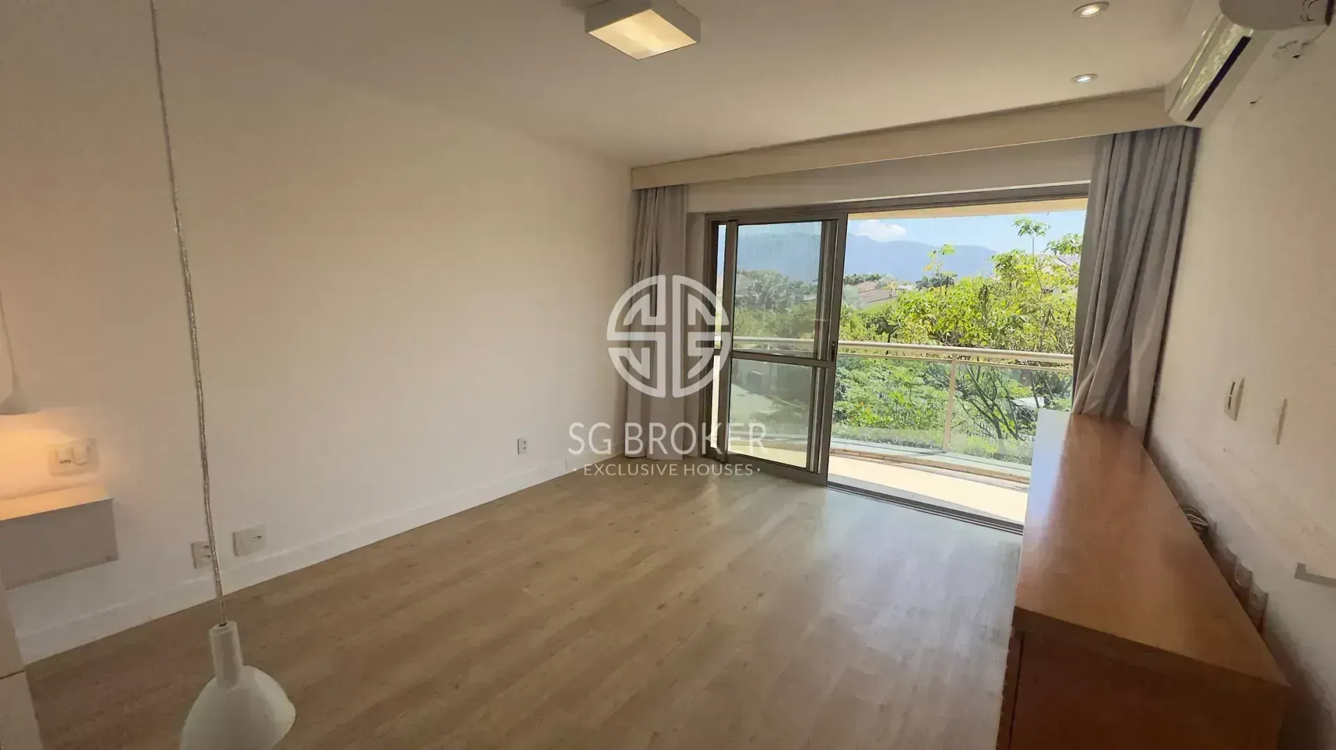 Apartamento com cozinha integrada e 4 dormitórios — photo 52