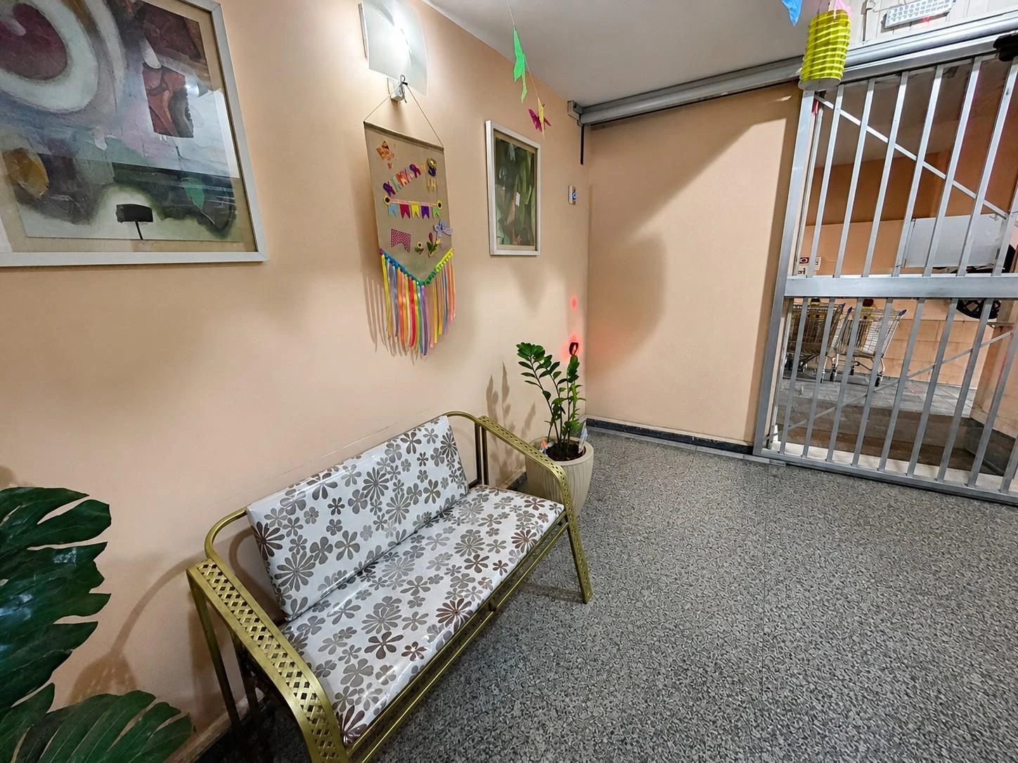 Мебльована квартира з 2 кімнатами та 1 паркомісцем — photo 17