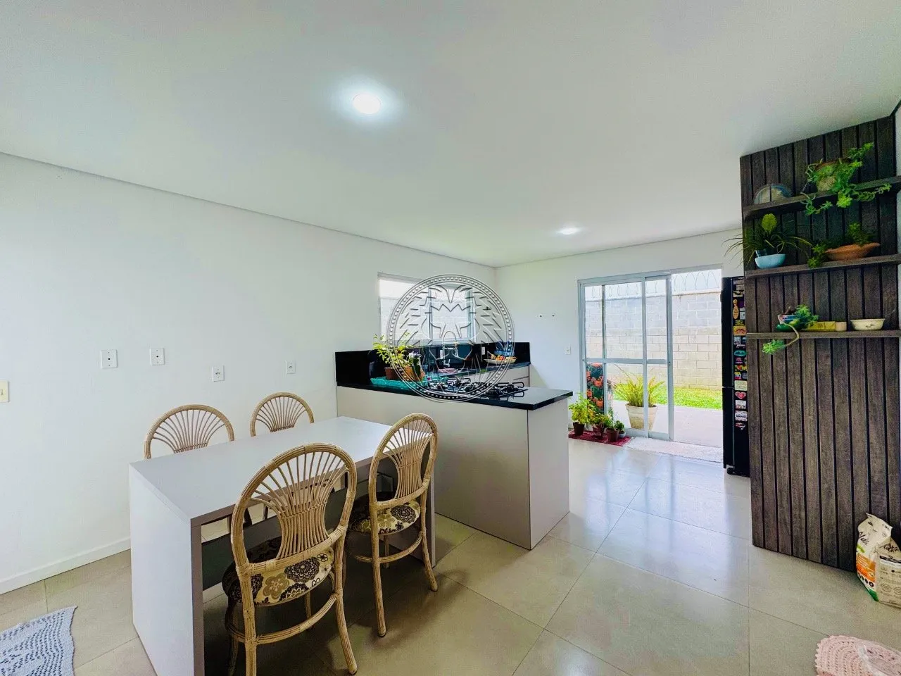 Casa de 220 m² con 3 suites y balcón — photo 9