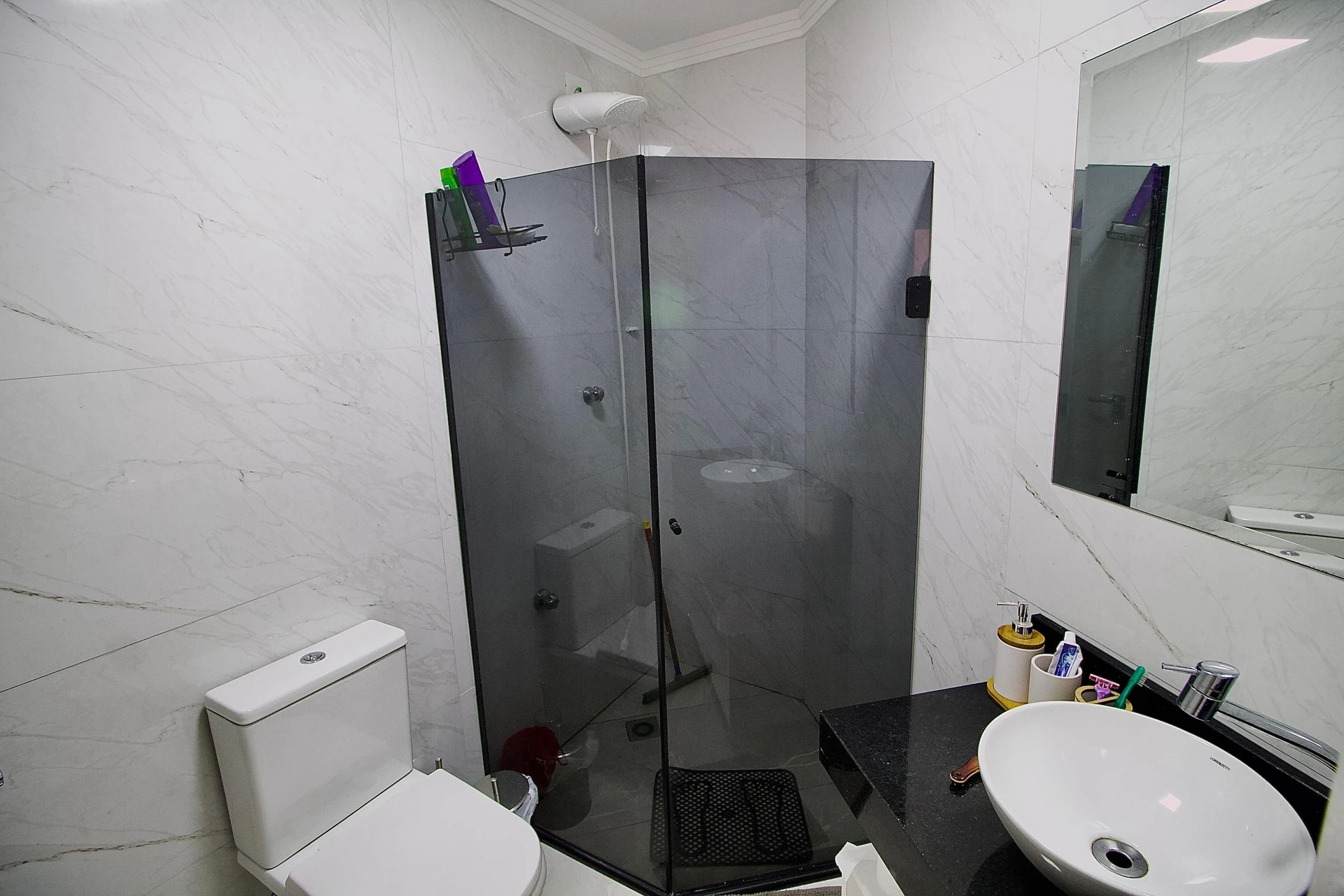 Floor-to-ceiling windows in a 2-bedroom apartment, 100 m² — photo 31