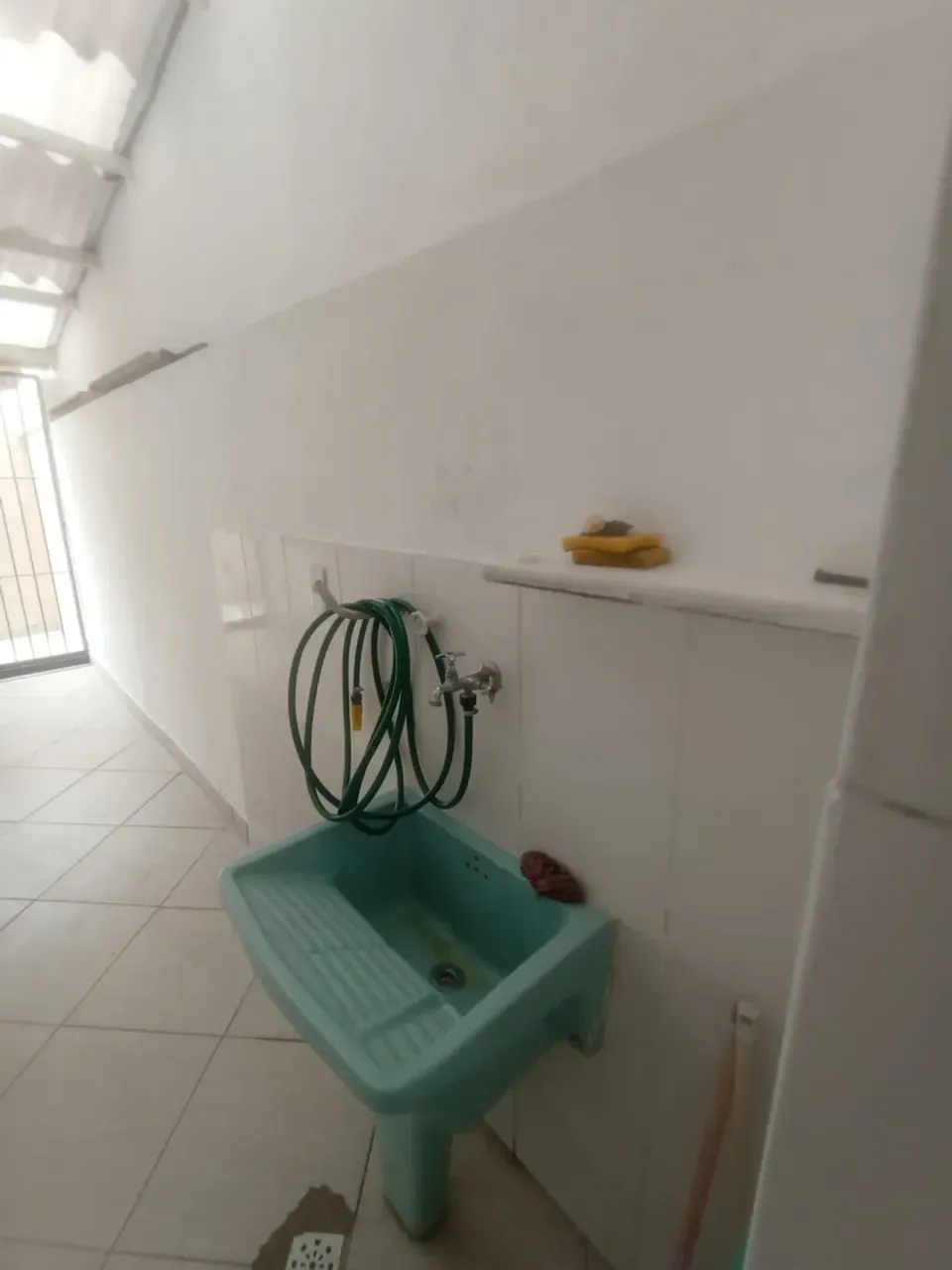 Casa de vila com 2 quartos e banheiro com box de vidro — photo 20