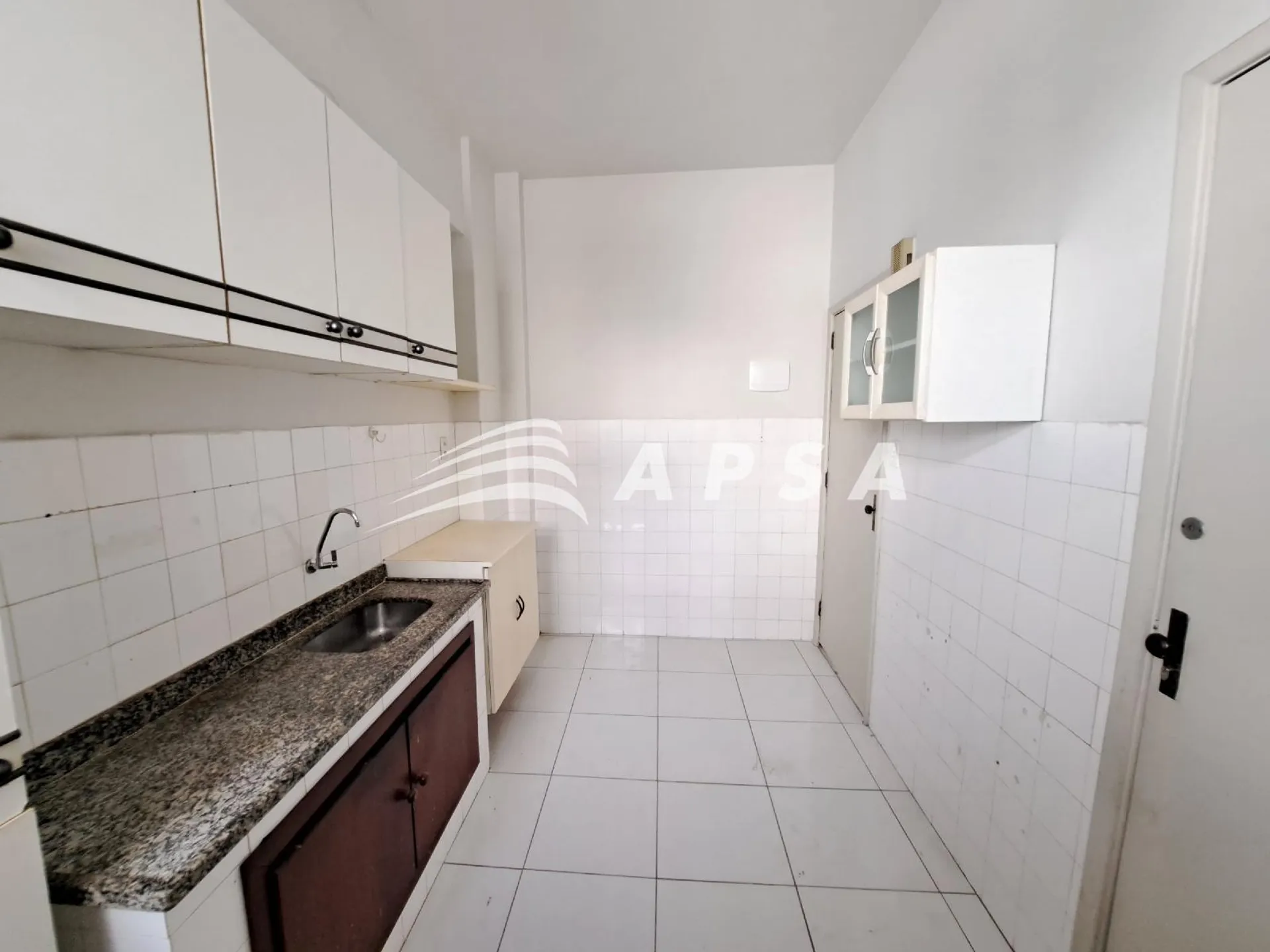2-bedroom apartment with a washing machine in Rio de Janeiro — photo 6