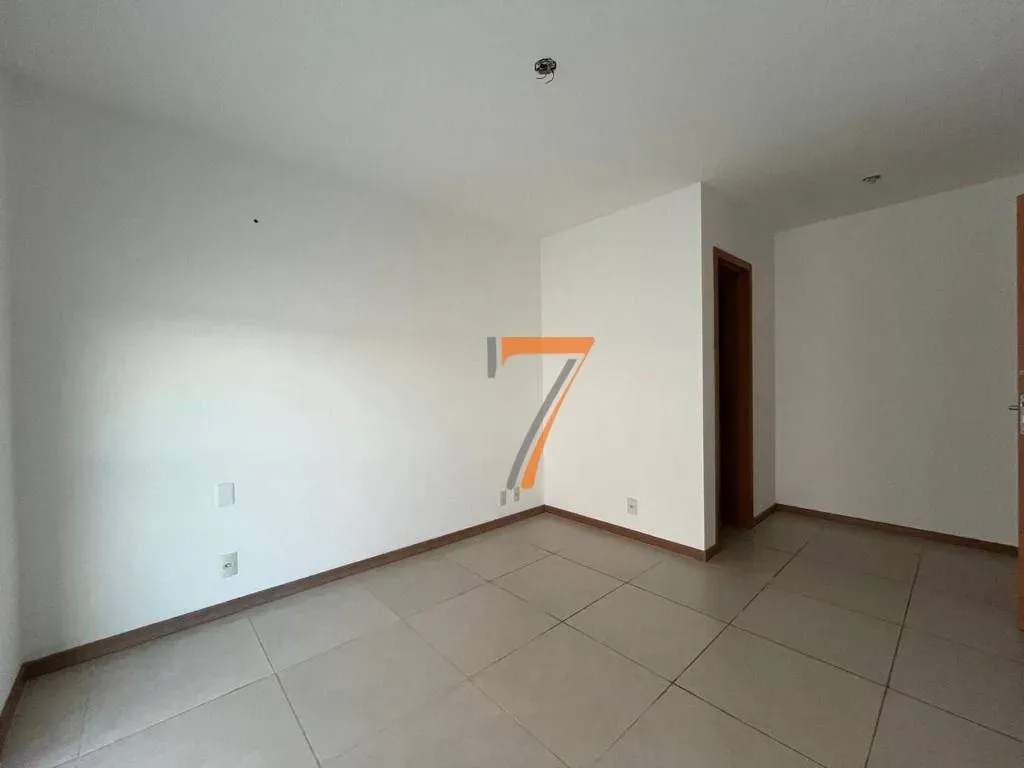 3-bedroom apartment with private garden and 337 m² — photo 50
