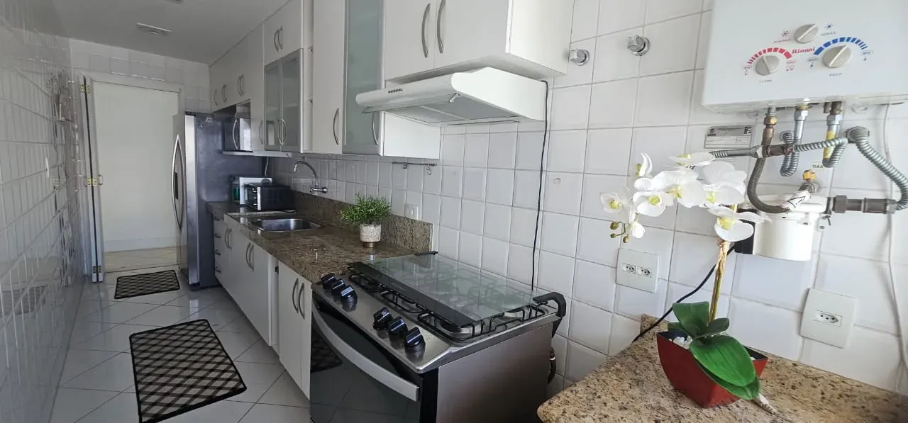 Apartamento para aluguel com 5 quartos e 2 banheiros — photo 44