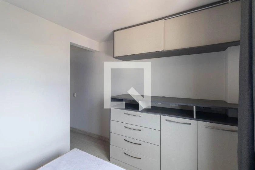 One-bedroom apartment with a home office in Curitiba — photo 12