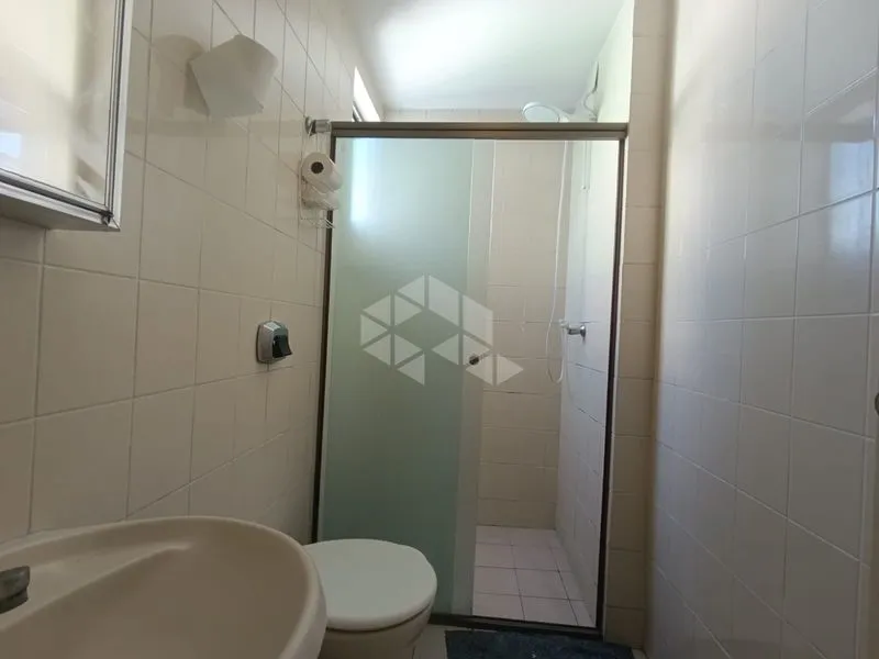 One-bedroom, 34 m² apartment in Florianópolis — photo 5