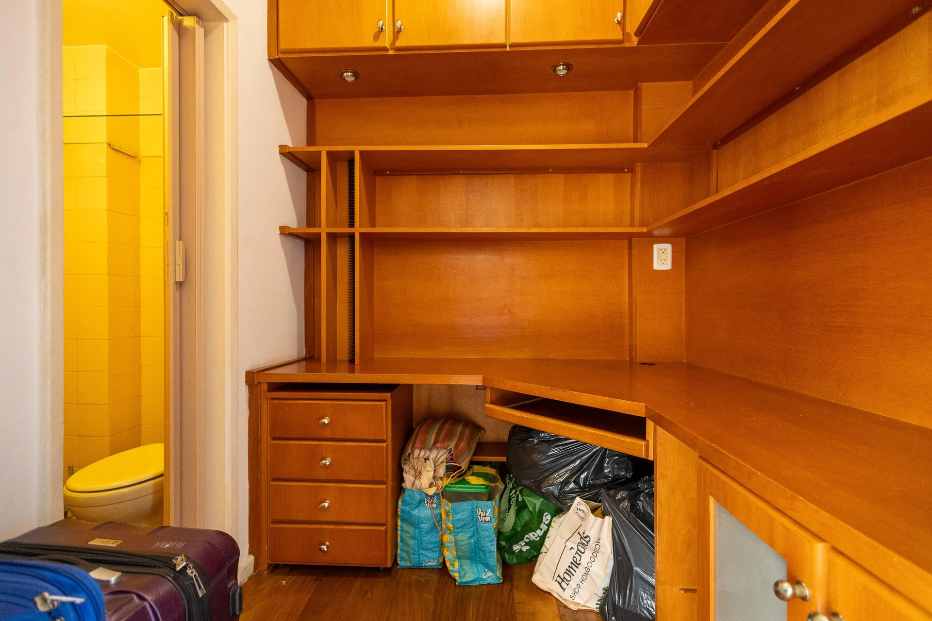 77 m² apartment with a home office and a mountain view — photo 6