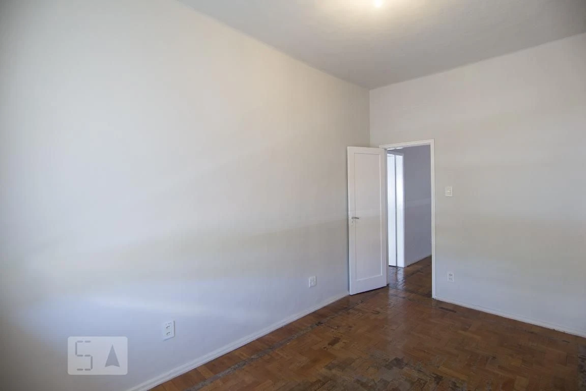 Apartment with 3 bedrooms and a suite — photo 21