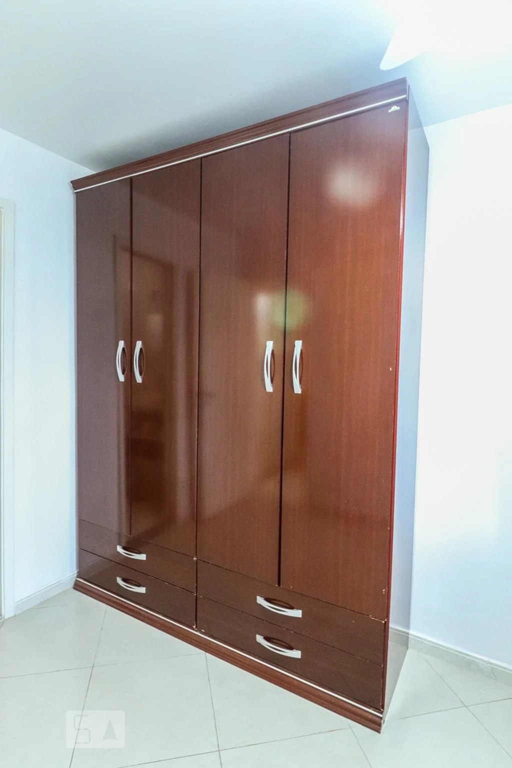 2-bedroom apartment in a building with a gym — photo 51