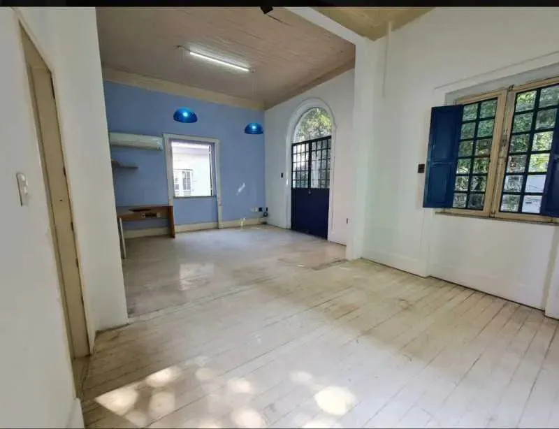 Casa sem mobília com 5 quartos e vaga para 4 carros — photo 15