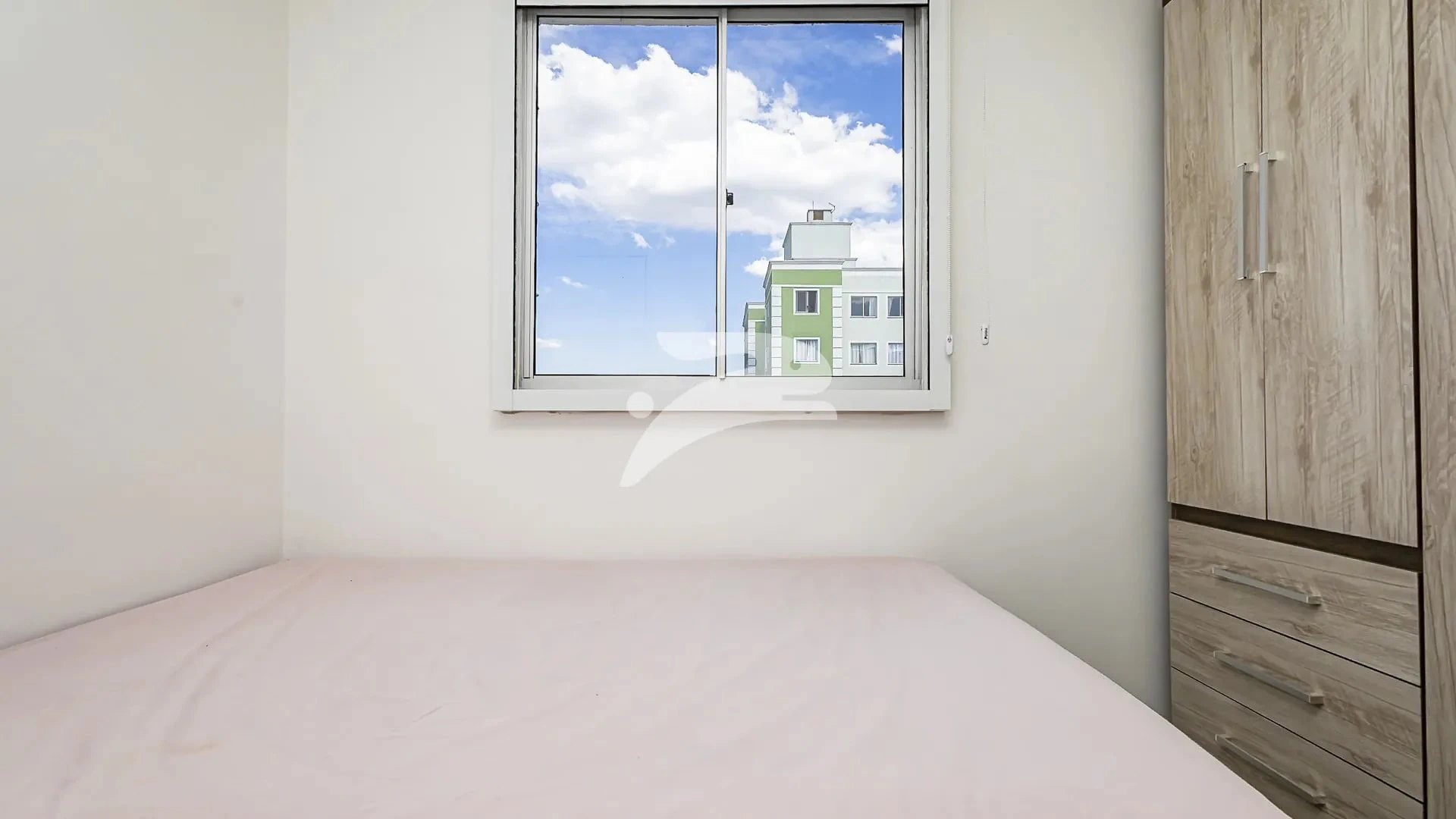 2-bedroom apartment with a washing machine in Curitiba — photo 5