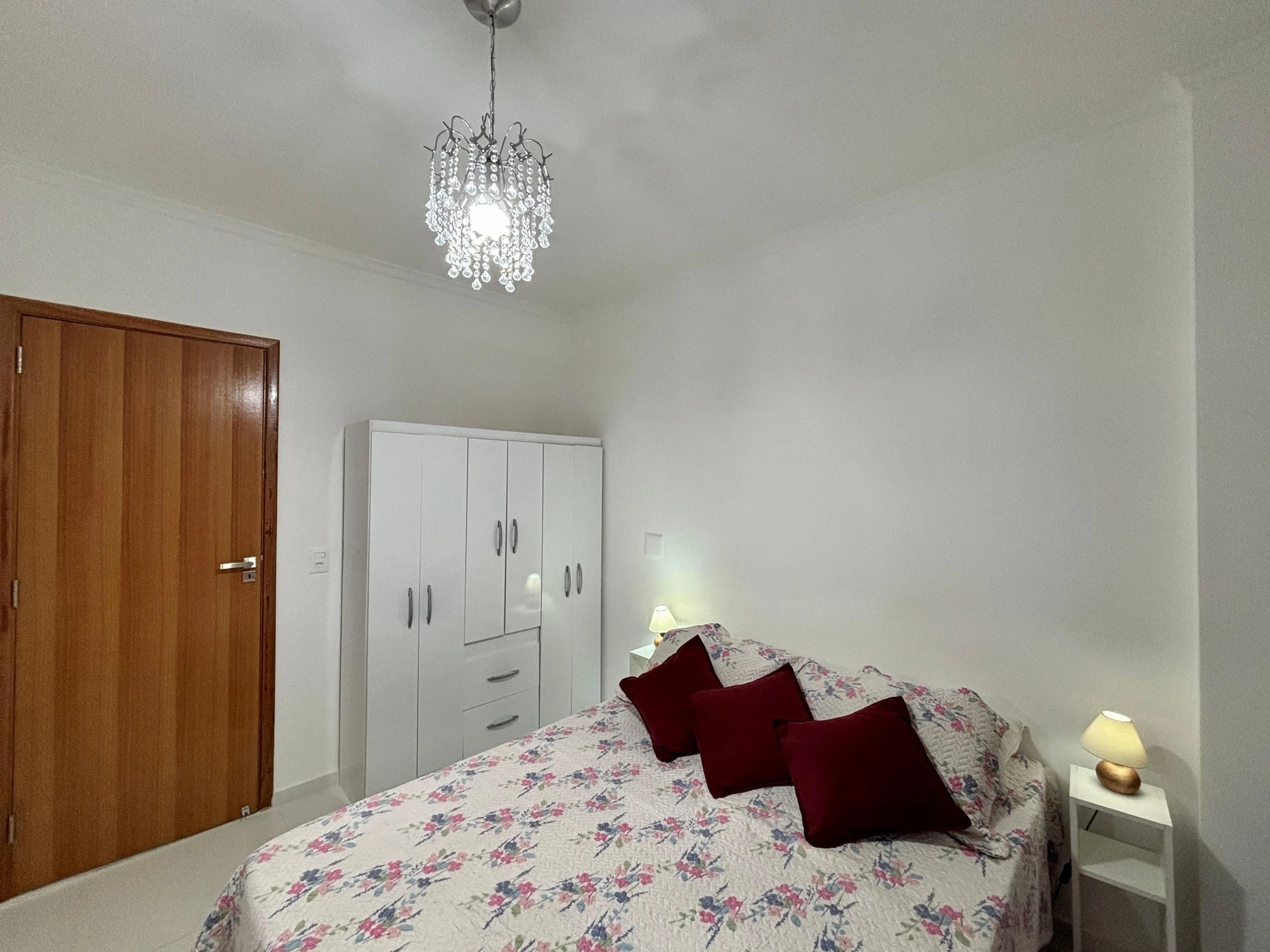 Furnished apartment, 33 m², with a washing machine — photo 12