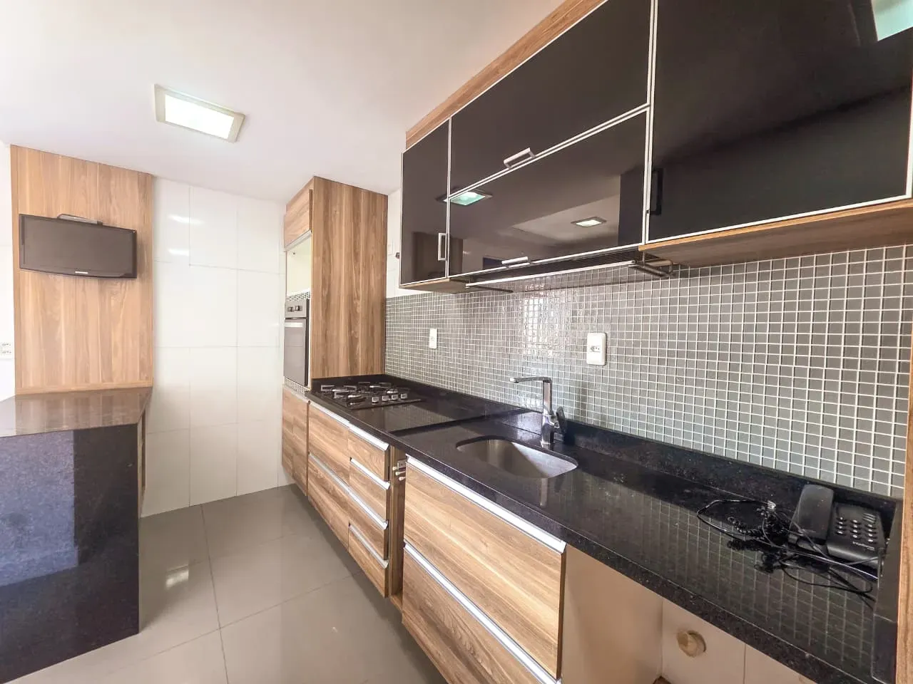 Home office in a 3-bedroom apartment, 107 m² — photo 2