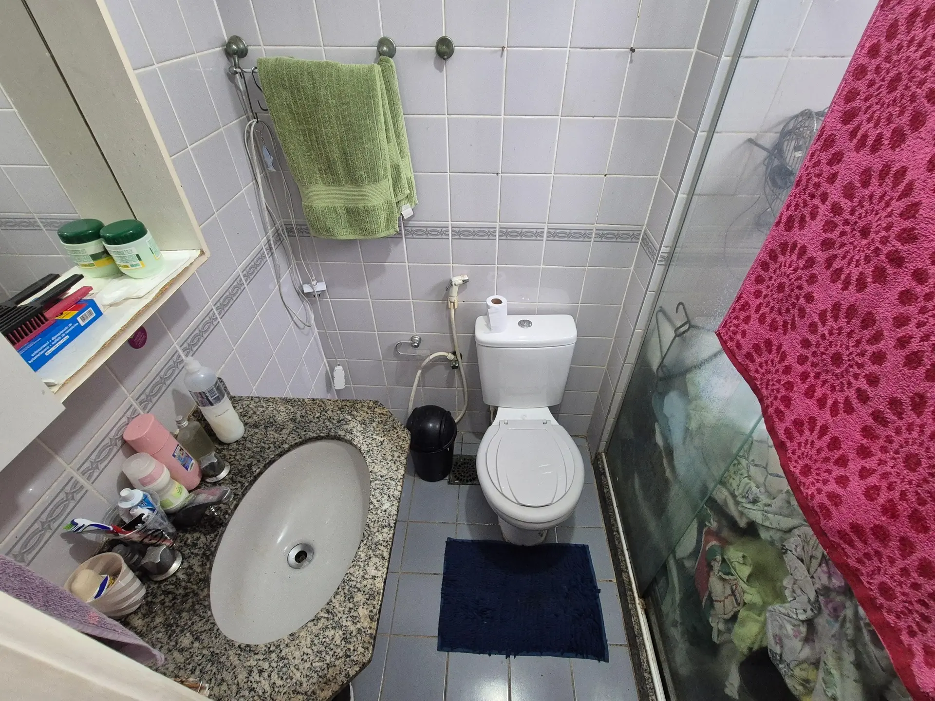 Furnished apartment with 3 bedrooms, 1 suite and balcony — photo 22