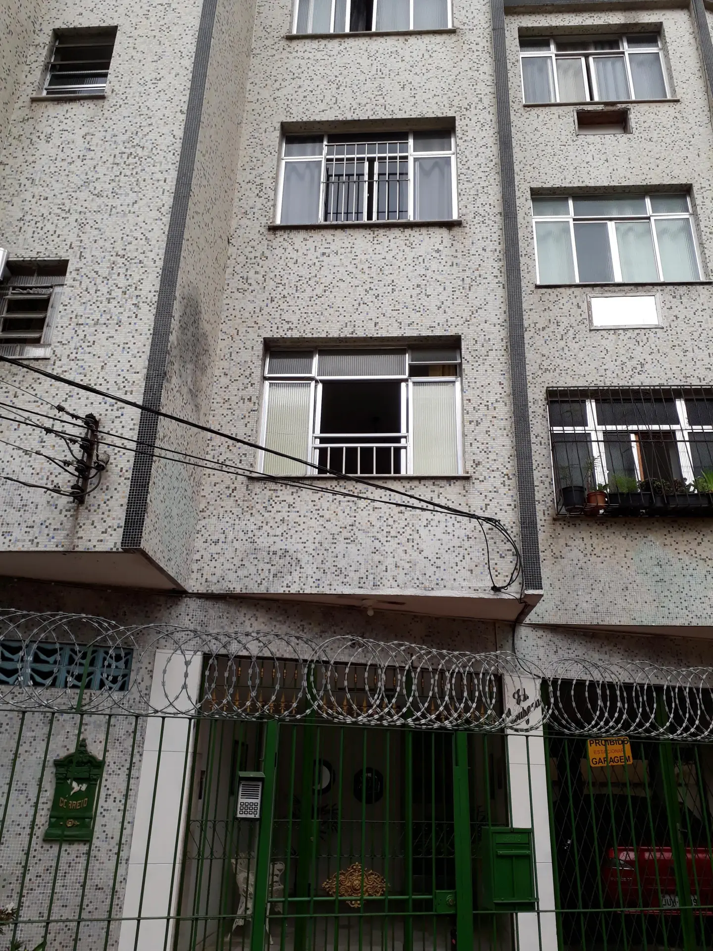 Renovated 65 m² apartment with 2 bedrooms — photo 3