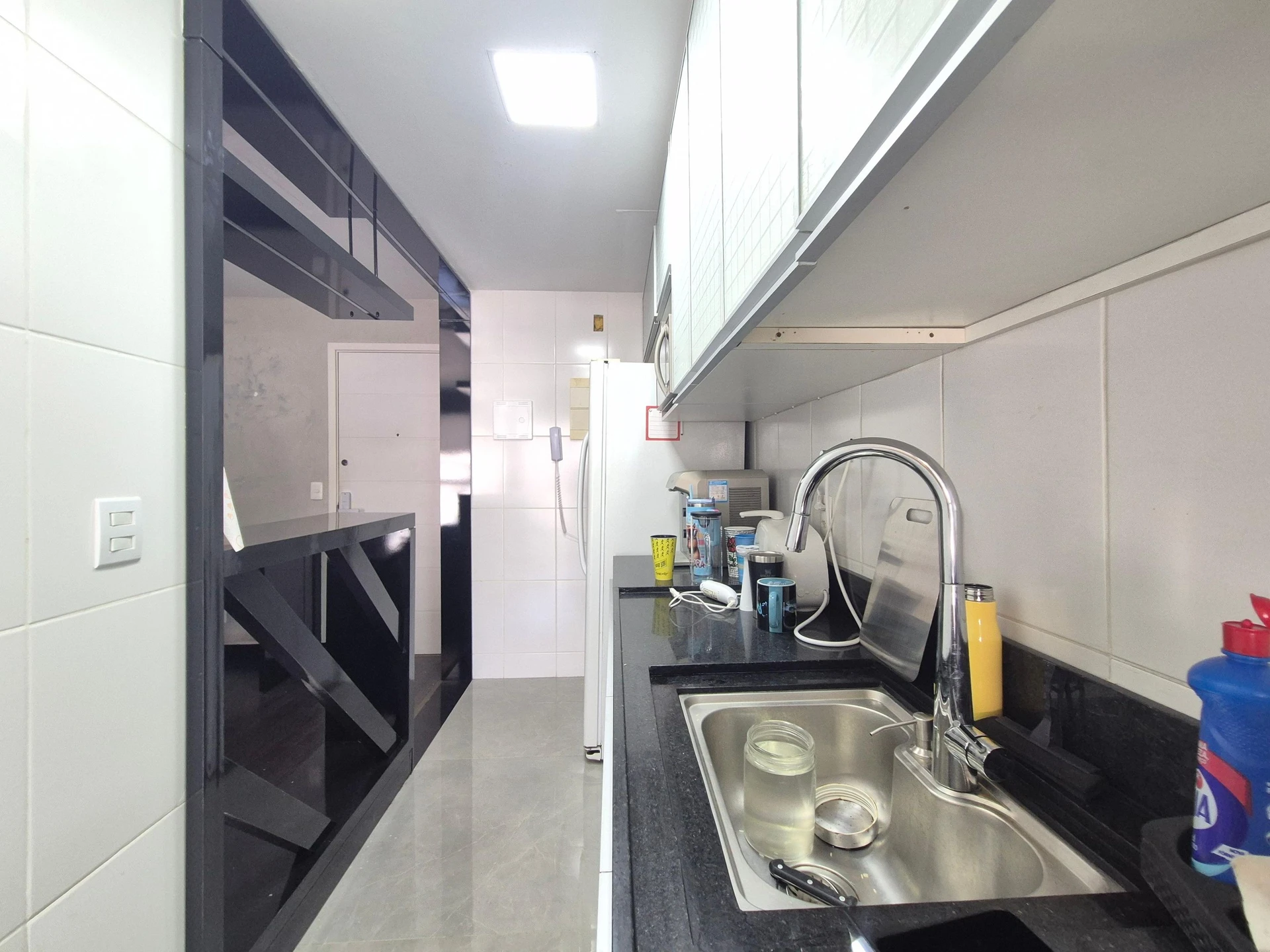 2-bedroom apartment in a building with a sauna — photo 45