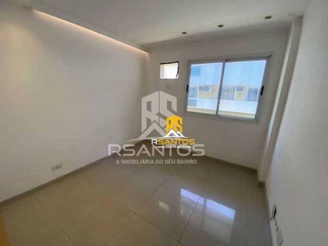 2-bedroom apartment in a building with a pool — photo 17