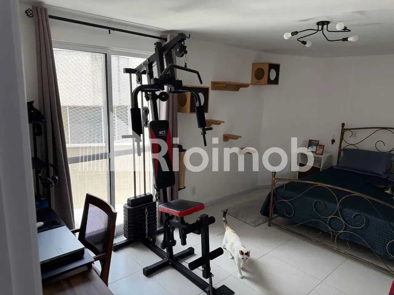 Furnished apartment with 3 bedrooms and balcony — photo 19