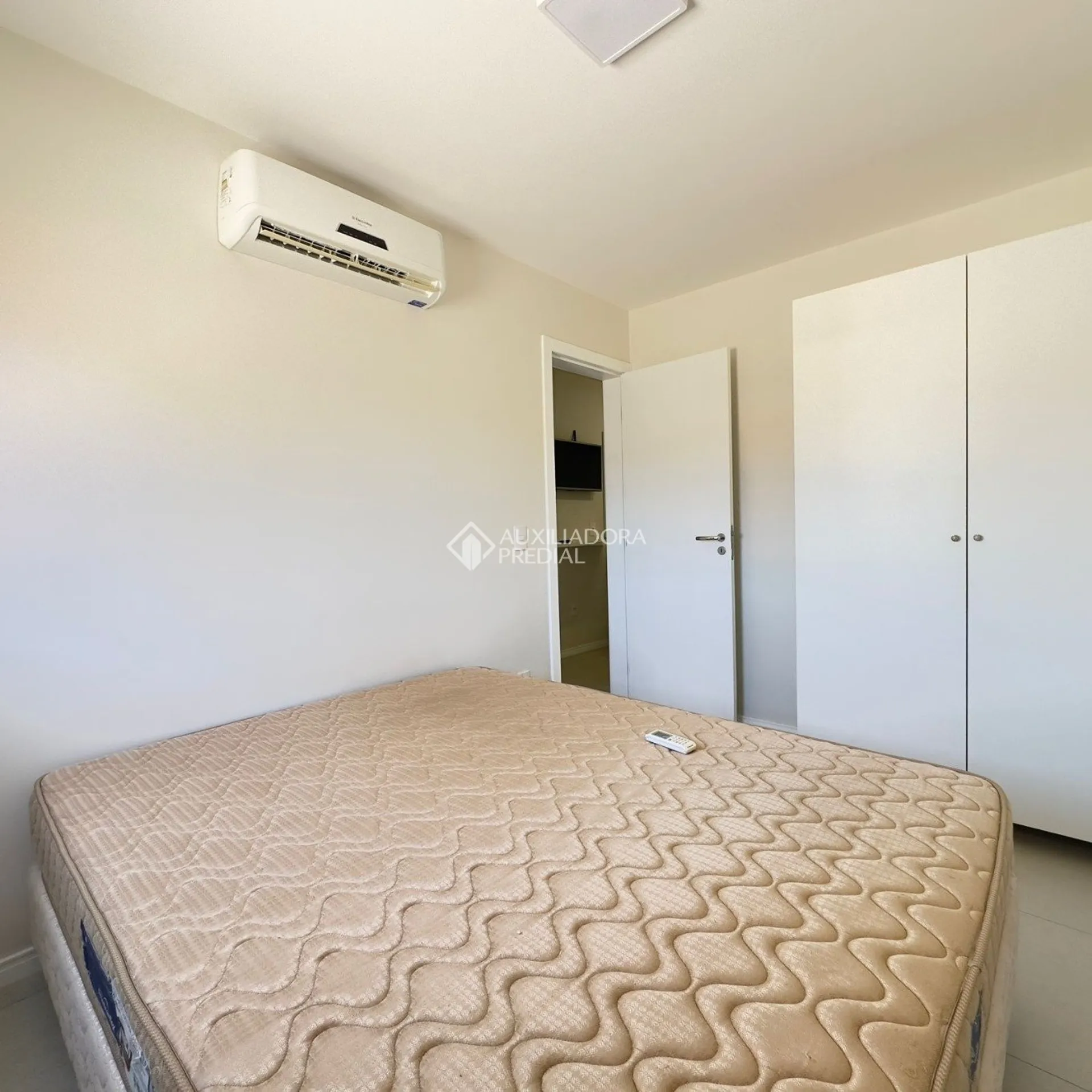 1-bedroom apartment with private bathroom and 30 m² — photo 6
