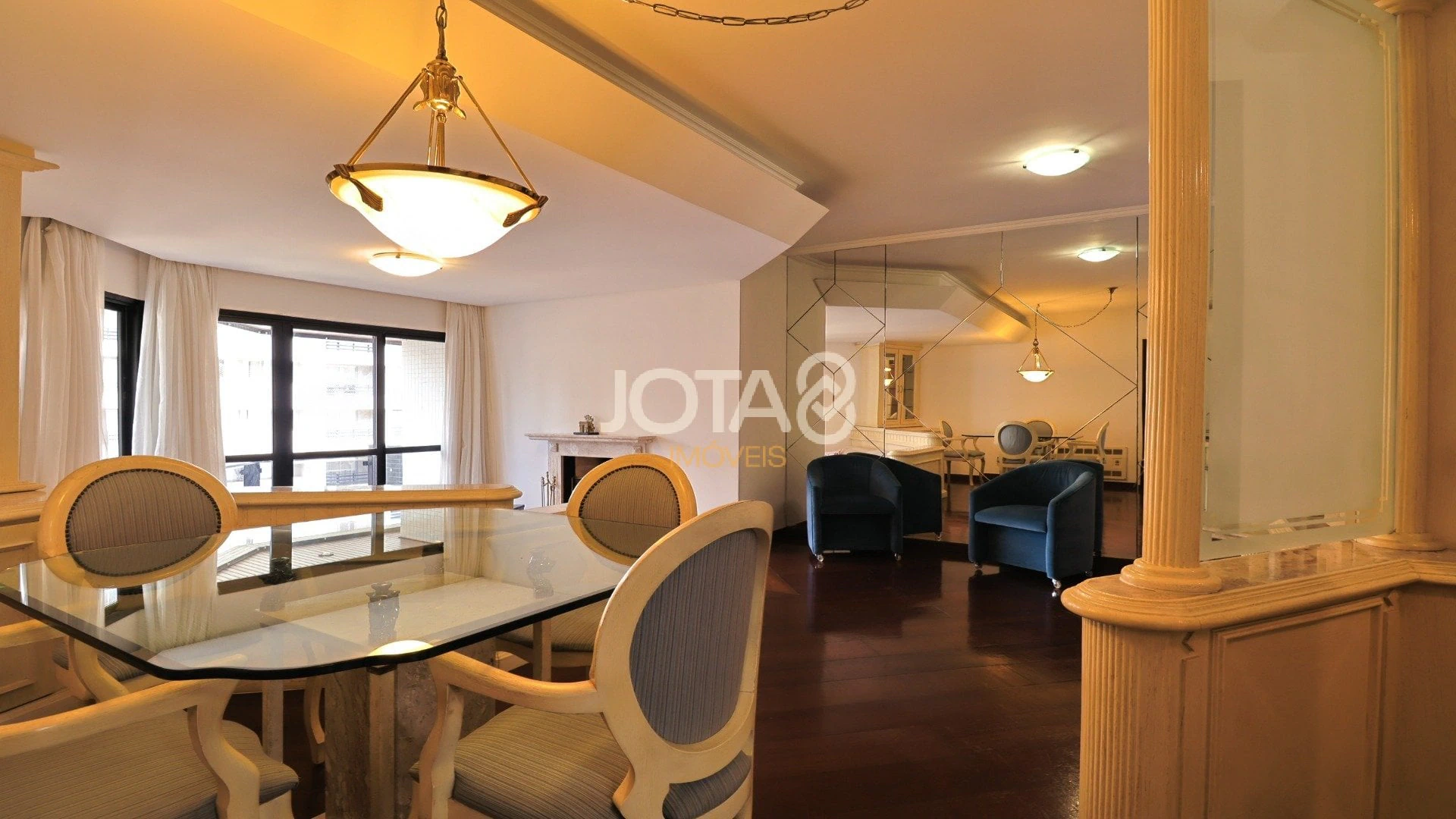 88 m² apartment with a bathtub and floor-to-ceiling windows — photo 12