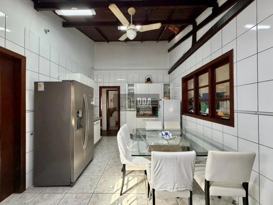 Casa para alquilar de 450 m² con 4 dormitorios — photo 12