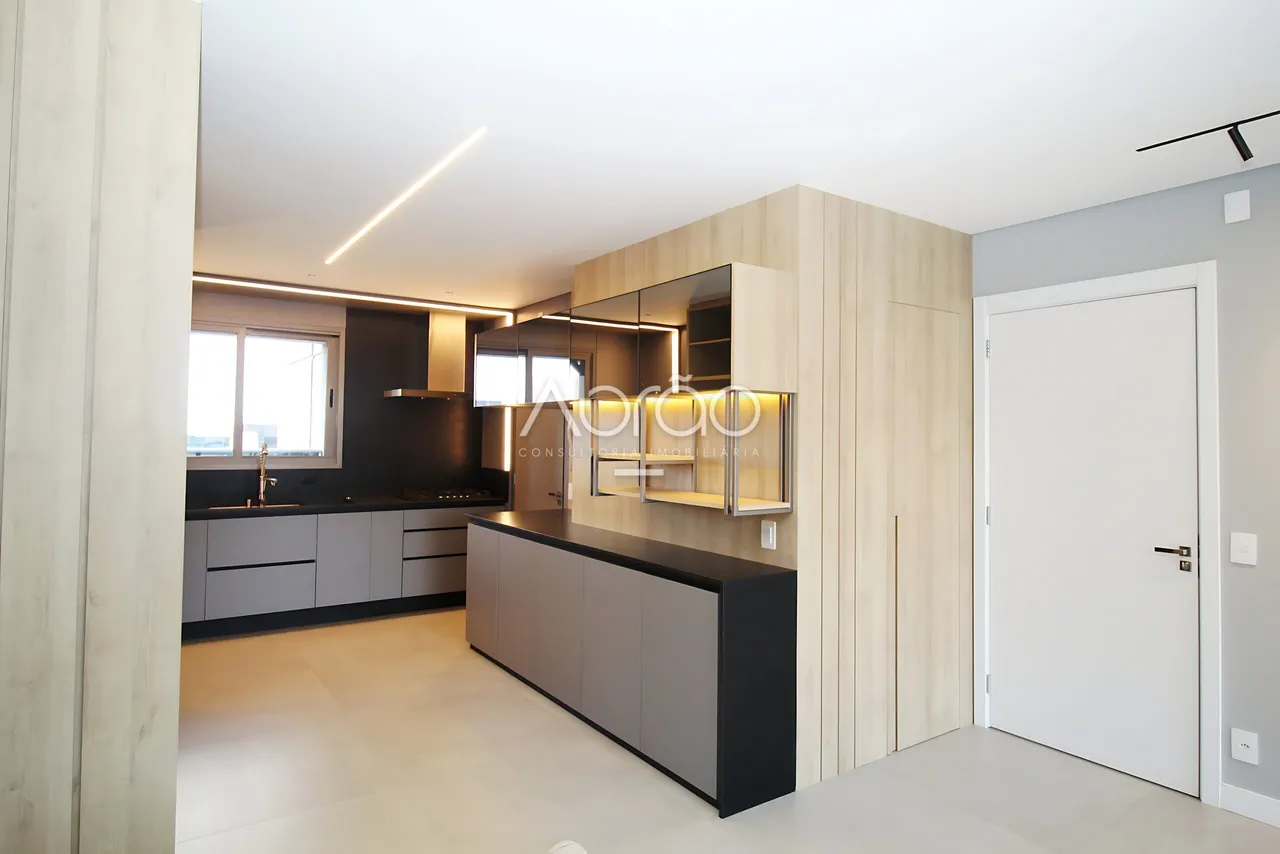 Apartamento 3 suites, 4 baños, 2 plazas, 231 m² — photo 9