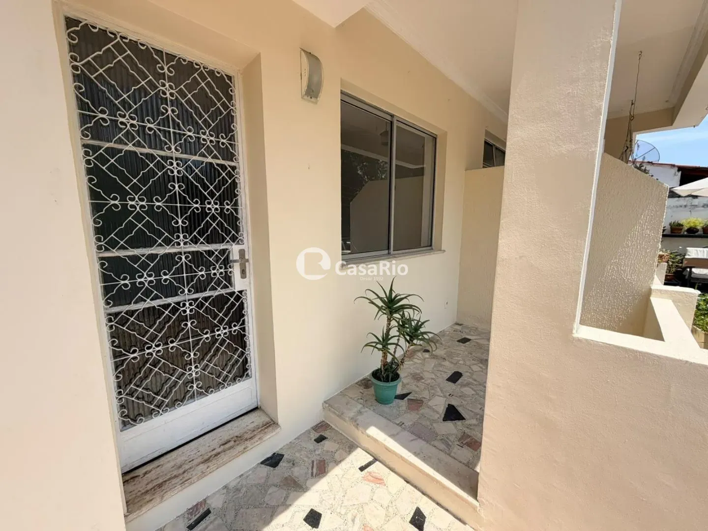 Сад та 2 спальні: будинок 75 м² — photo 21
