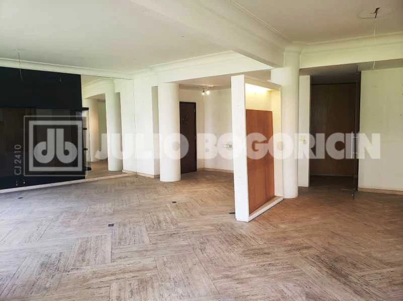 Квартира з 3 спальнями 176 м² та 1 паркомісцем — photo 18