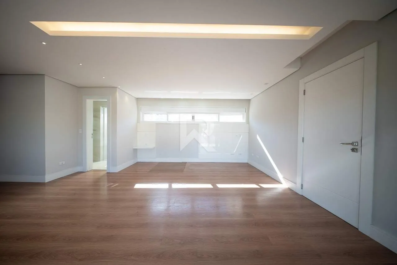 House, 441 m², with a private BBQ — photo 9