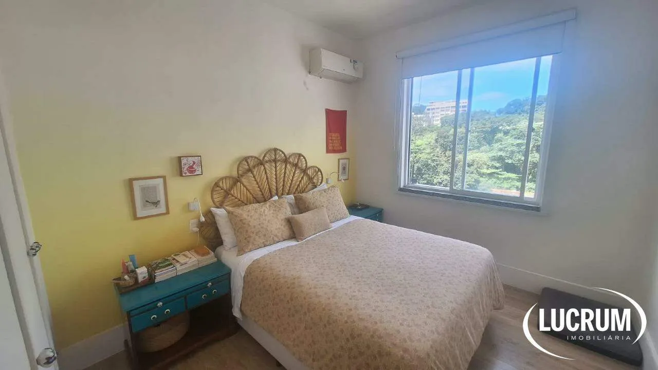 Mountain view in a 3-bedroom apartment, 110 m² — photo 12