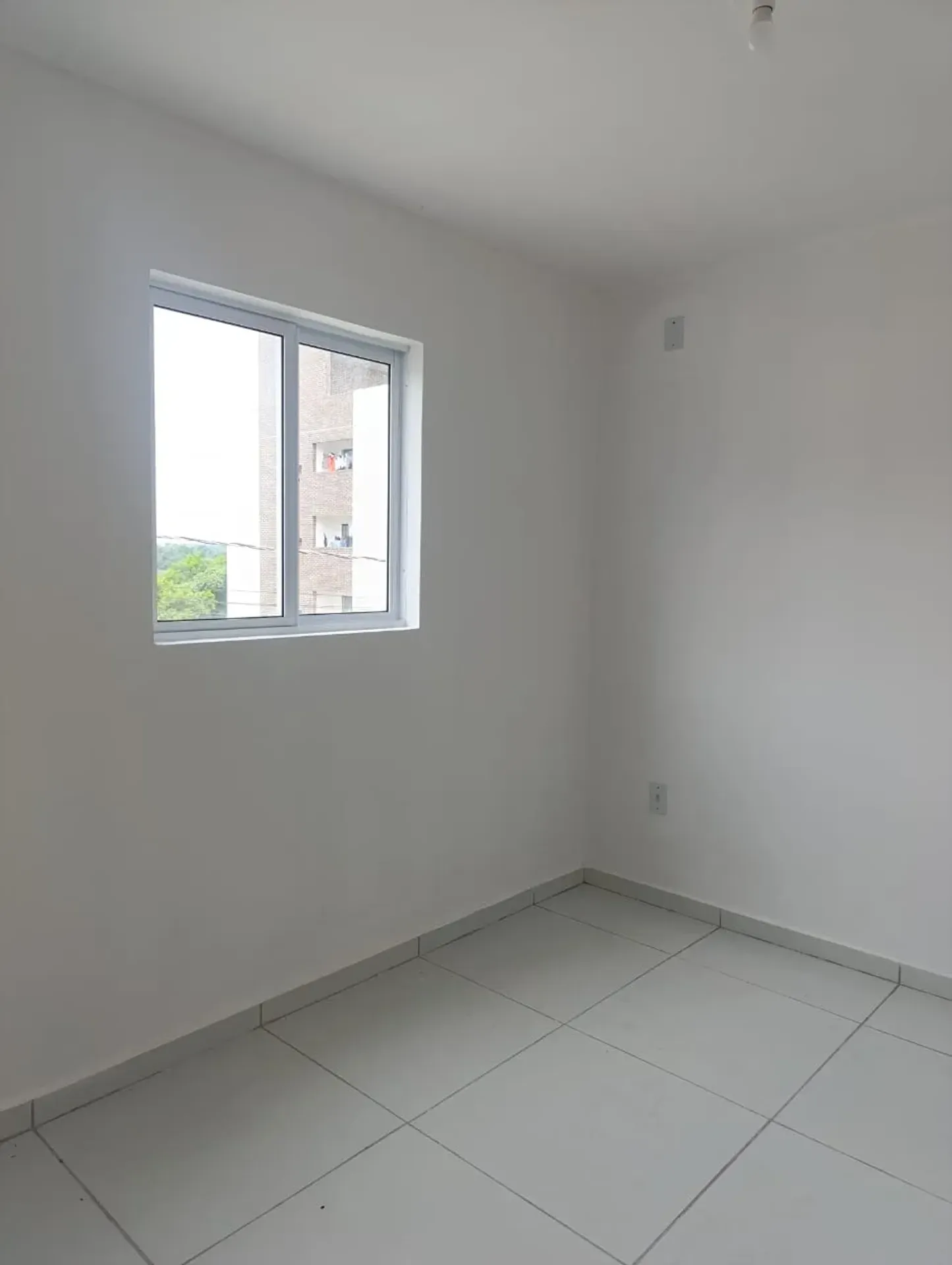 2-bedroom apartment with balcony and 1 parking spot — photo 4