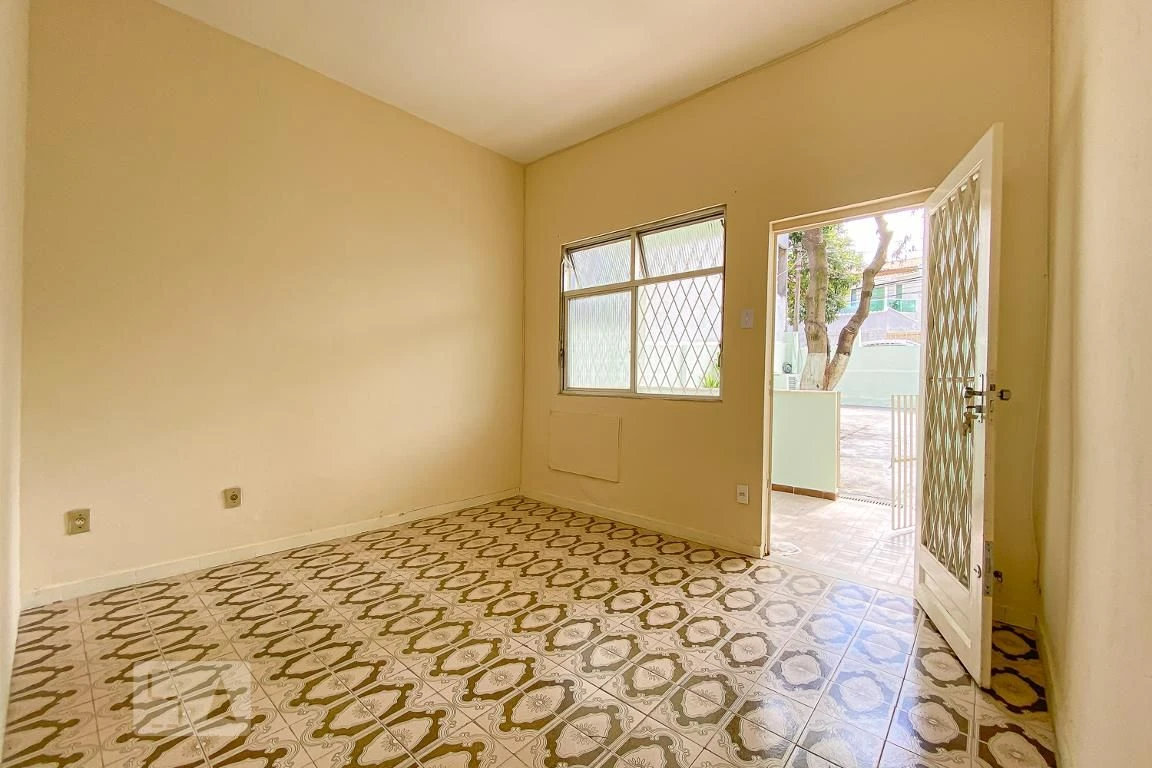 Rental house with 2 bedrooms and 1 bathroom — photo 15