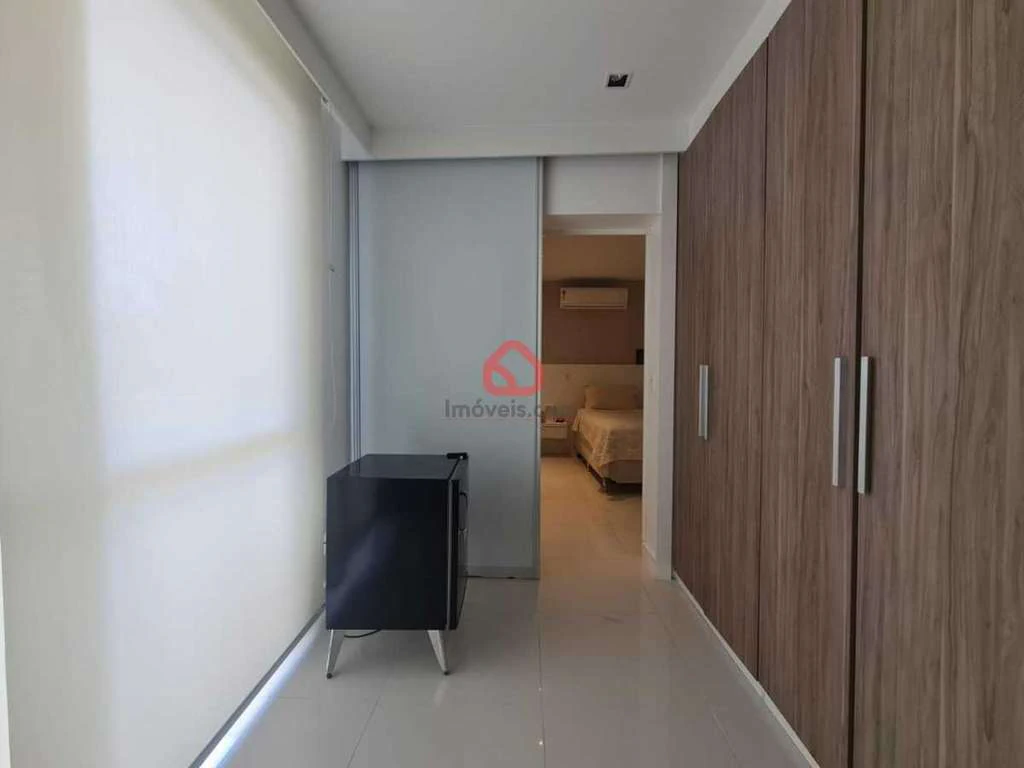 Condo house with 3 en-suite bedrooms and 400 m² — photo 6