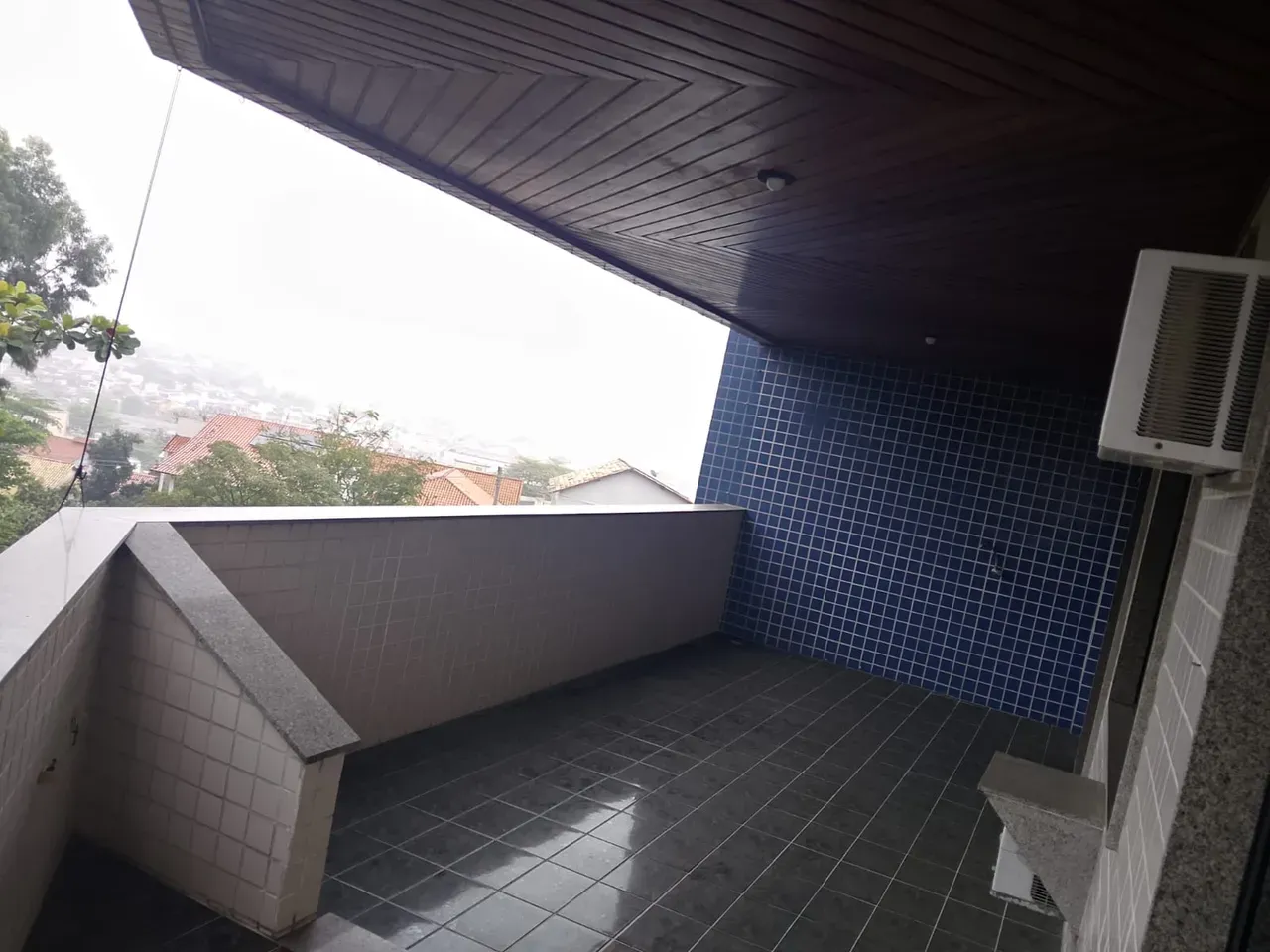 Rental apartment with 3 bedrooms, 3 baths and 140 m² — photo 4