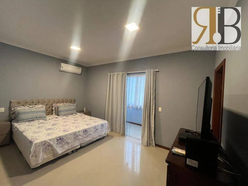 4-bedroom house with 5 bathrooms, 400 m² — photo 4
