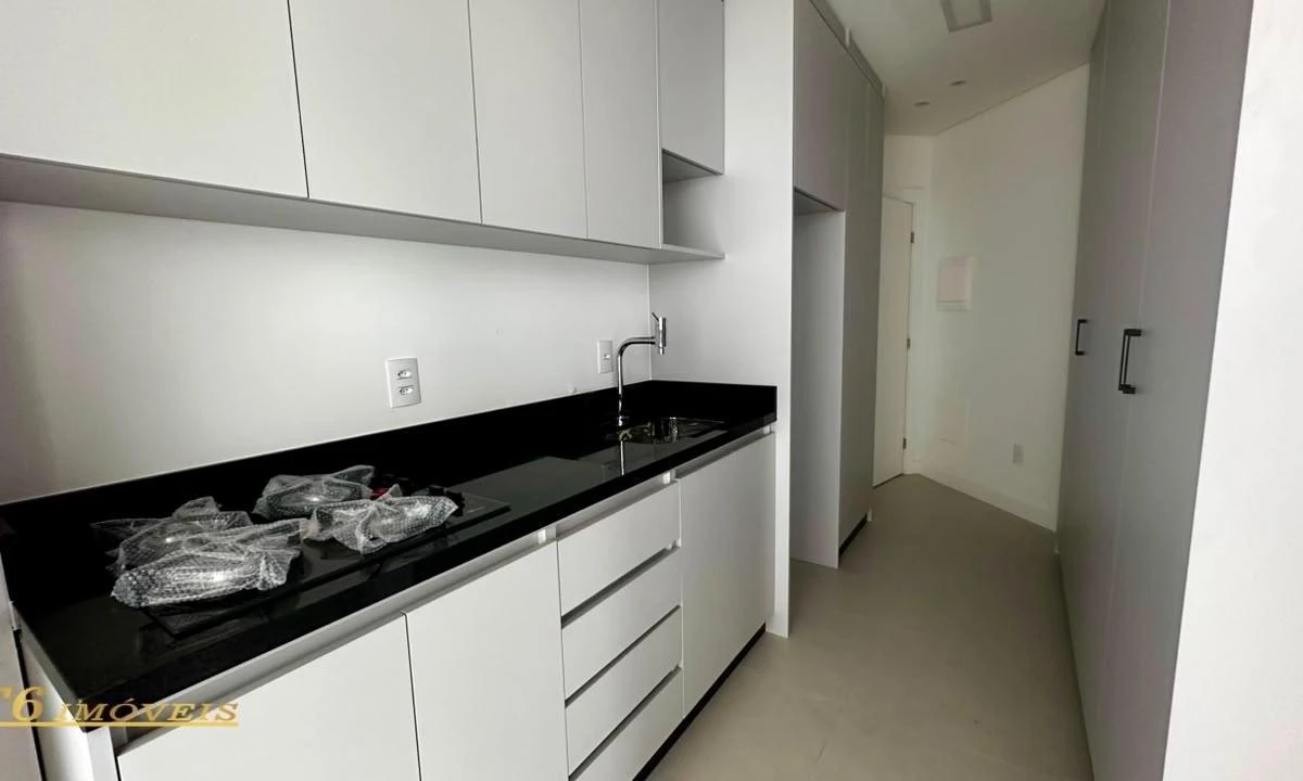 Furnished apartment, 29 m², with a washing machine — photo 2