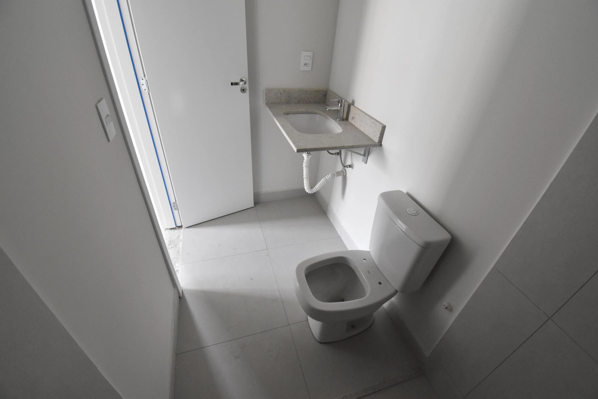 Панорамні вікна та 3 спальні: квартира 68 м² — photo 47