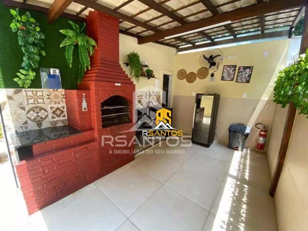 2-bedroom apartment in a building with a pool — photo 8