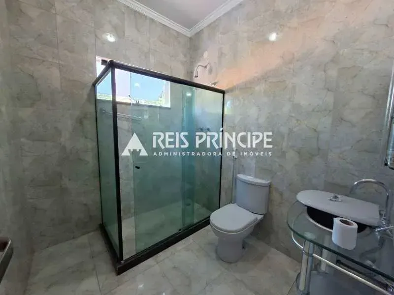Casa com 5 quartos e 5 banheiros, 364 m² com garagem — photo 18