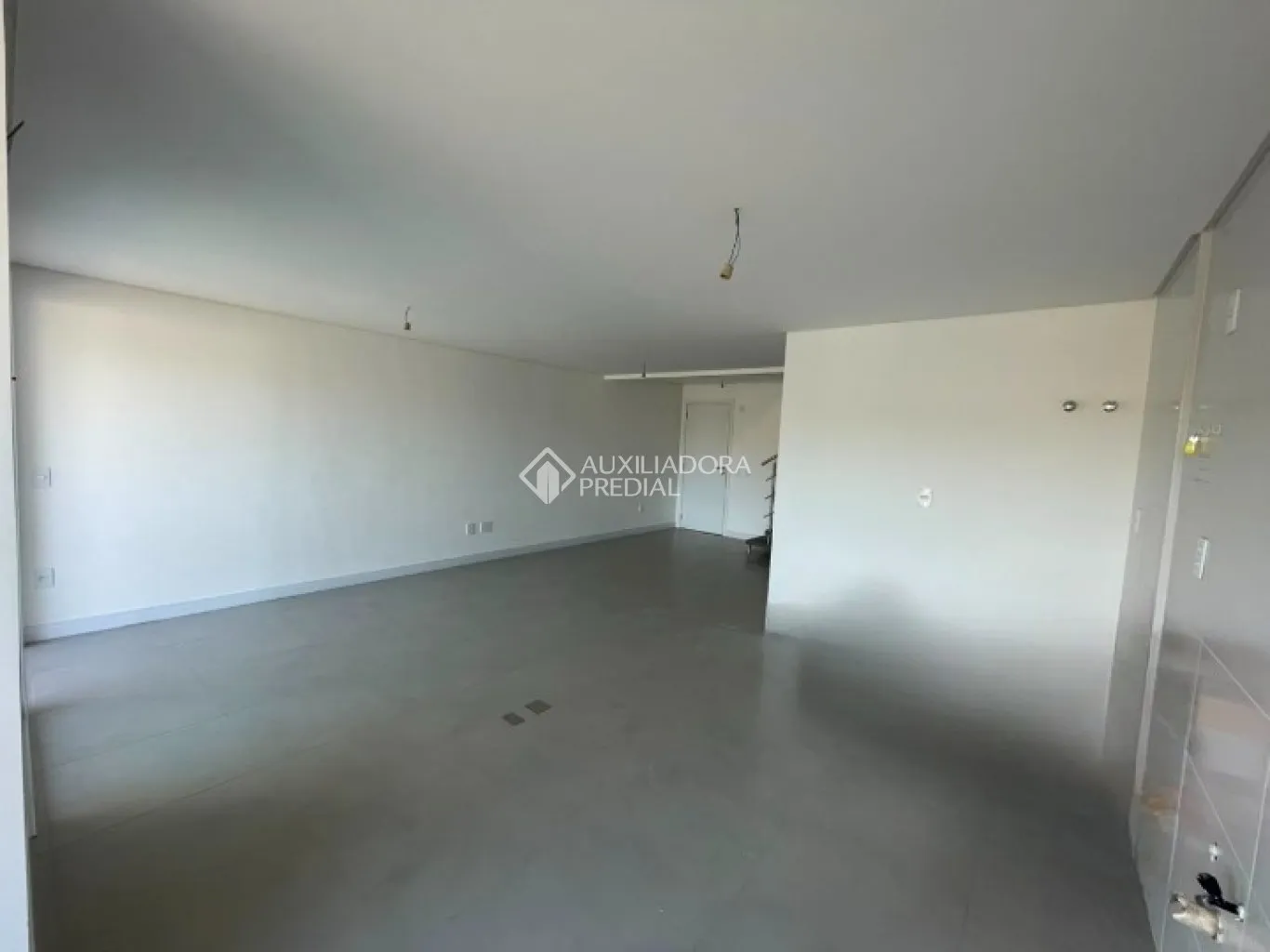 2-bedroom apartment with balcony and terrace — photo 26