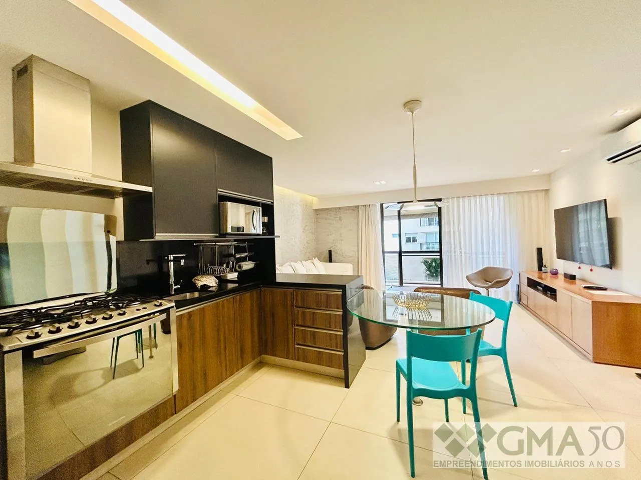 Furnished 2-bedroom apartment with integrated kitchen — photo 2
