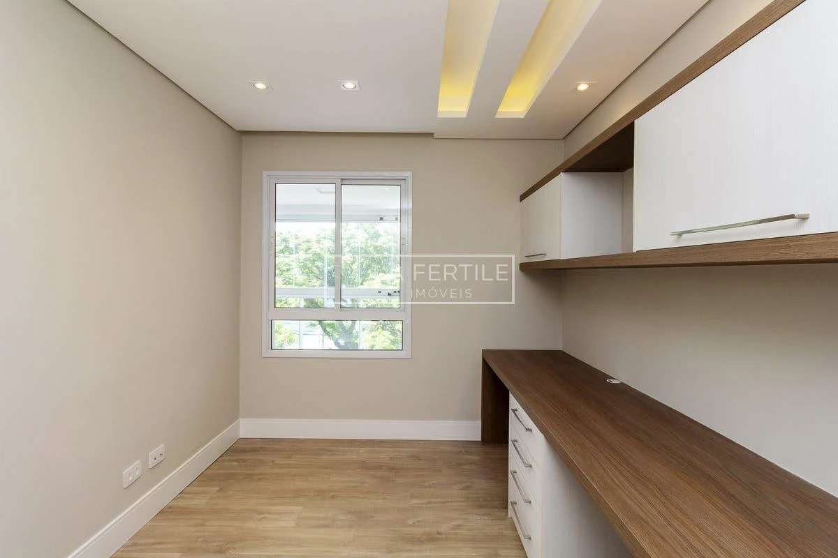 Apartment, 158 m², with a walk-in closet — photo 3