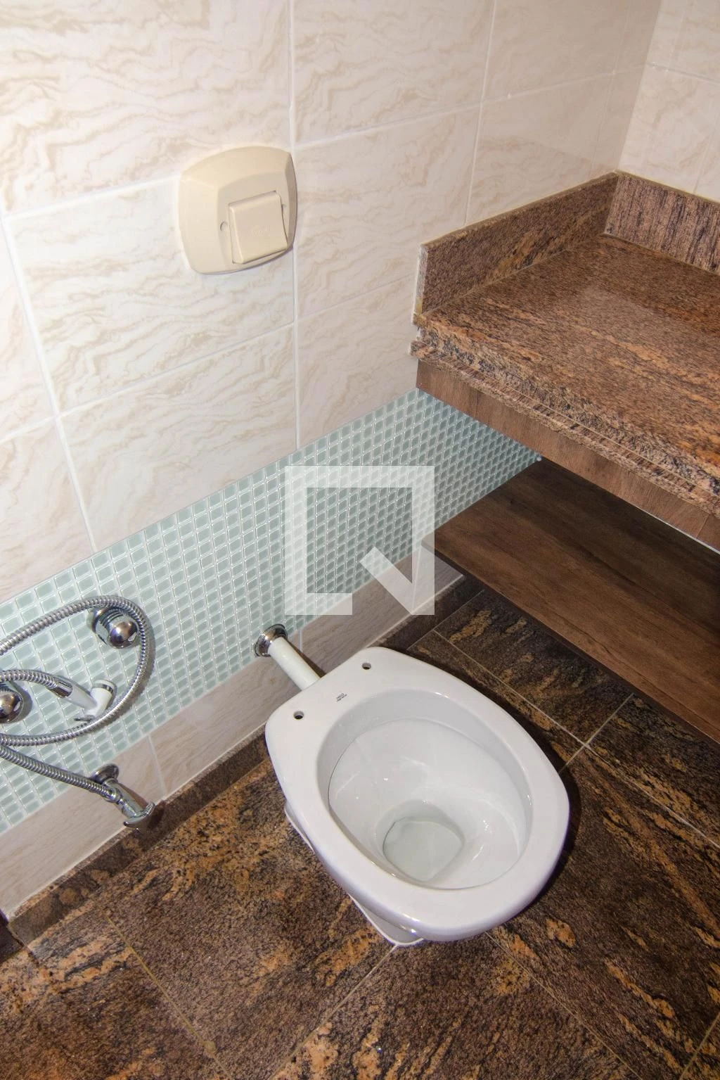 Apartamento sem mobília com 4 quartos e 4 banheiros — photo 45