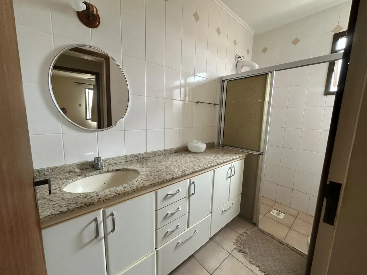 One-bedroom apartment with a water view in Florianópolis — photo 9